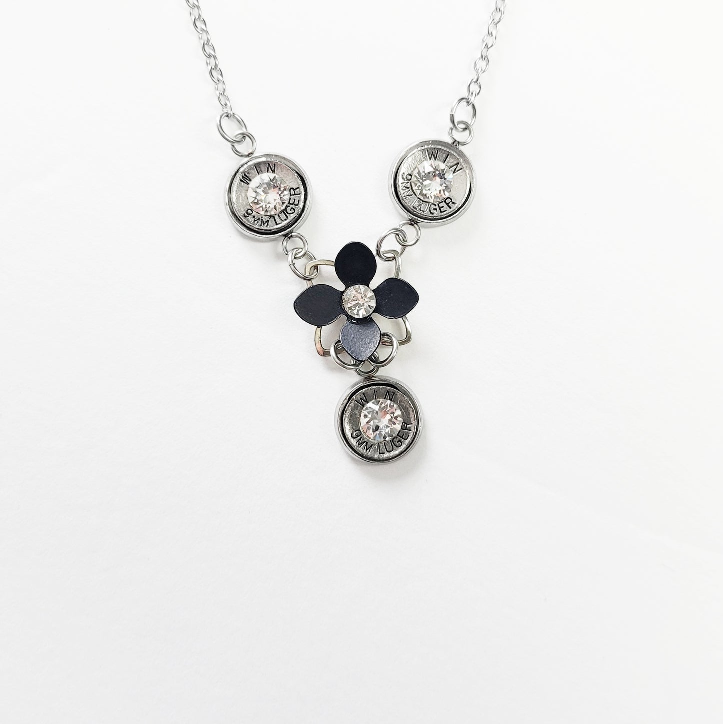 Black Daisy Necklace