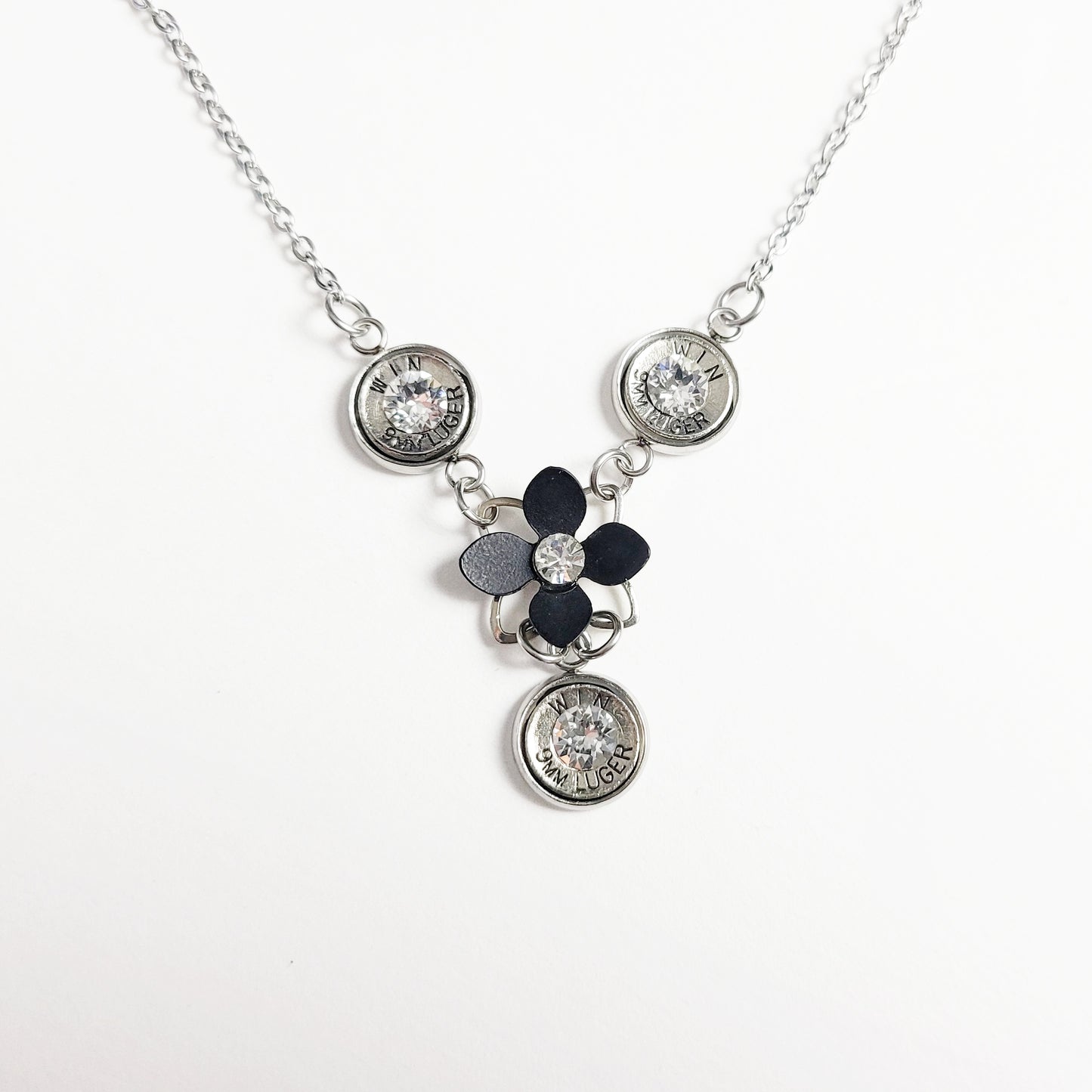 Black Daisy Necklace