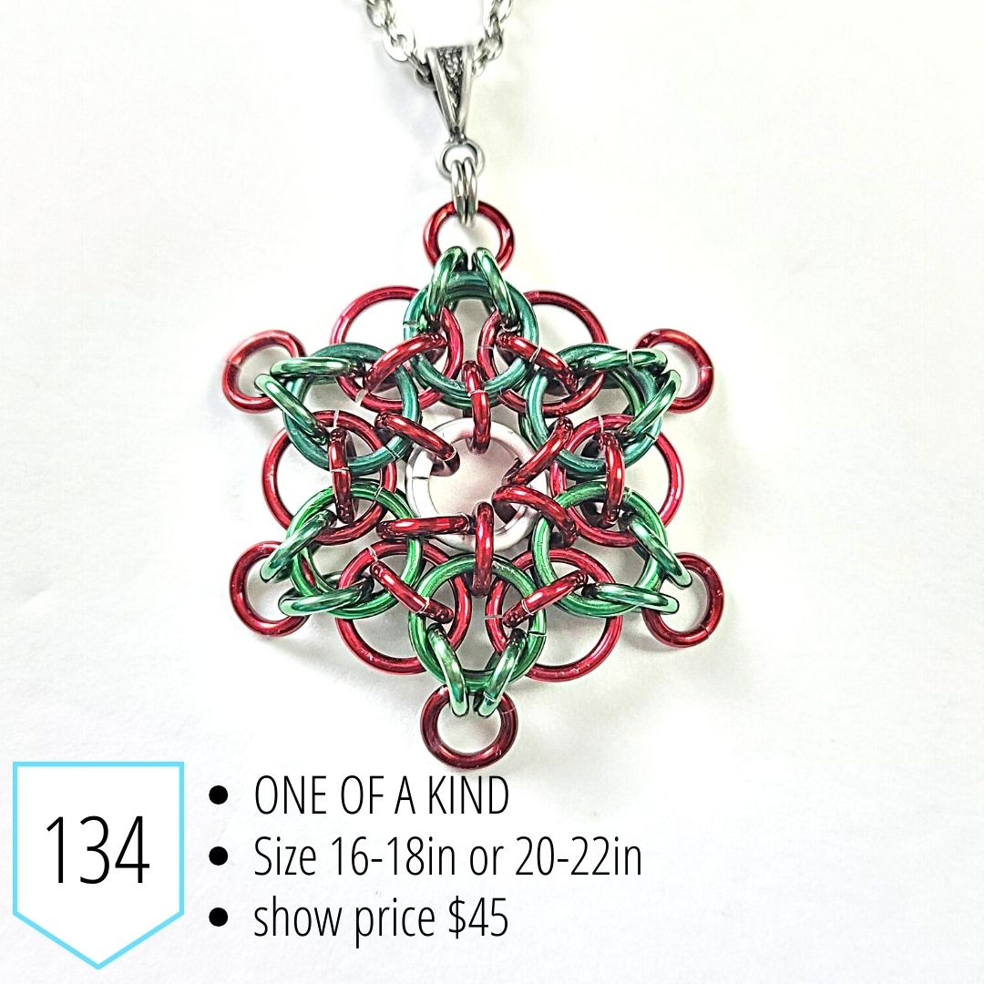 Wreath Necklace