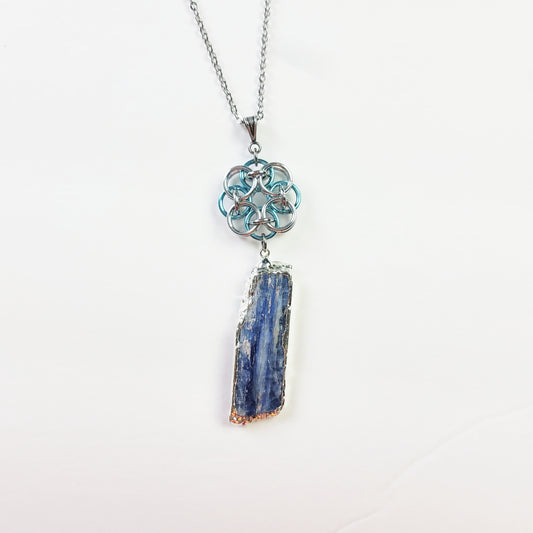 Kyanite Chainmail Pendant Necklace