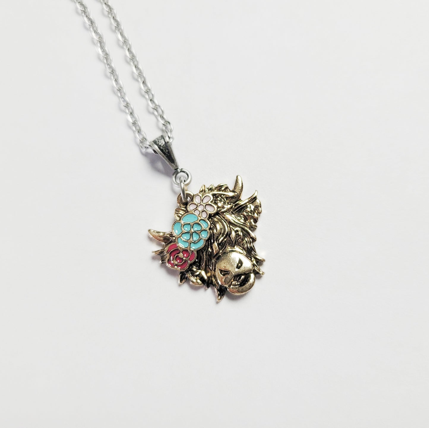 Summer Highland Cow Necklace