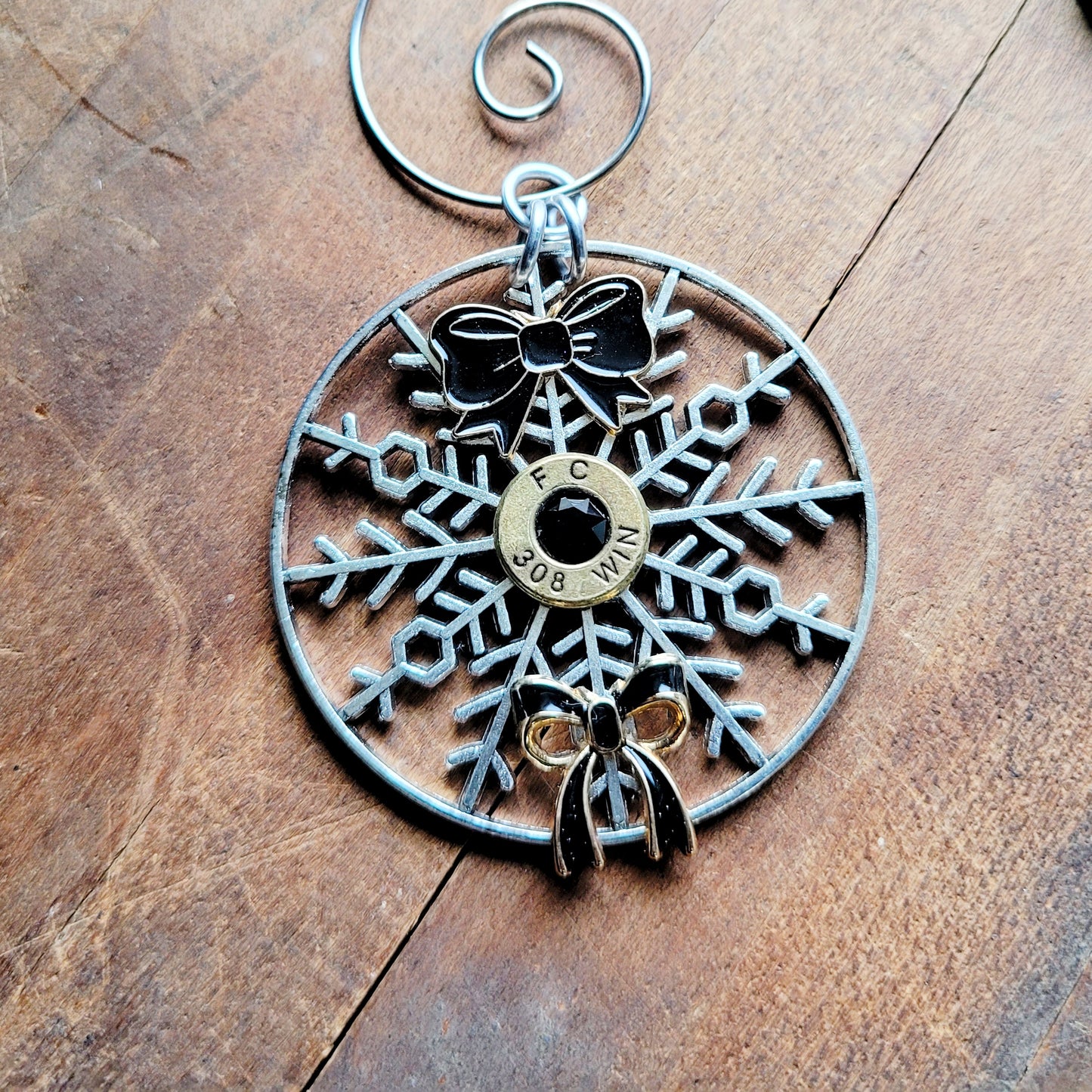 Bougie Bullet Snowflake Ornament