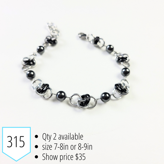 Black Pearl Barrel Chainmail Bracelet